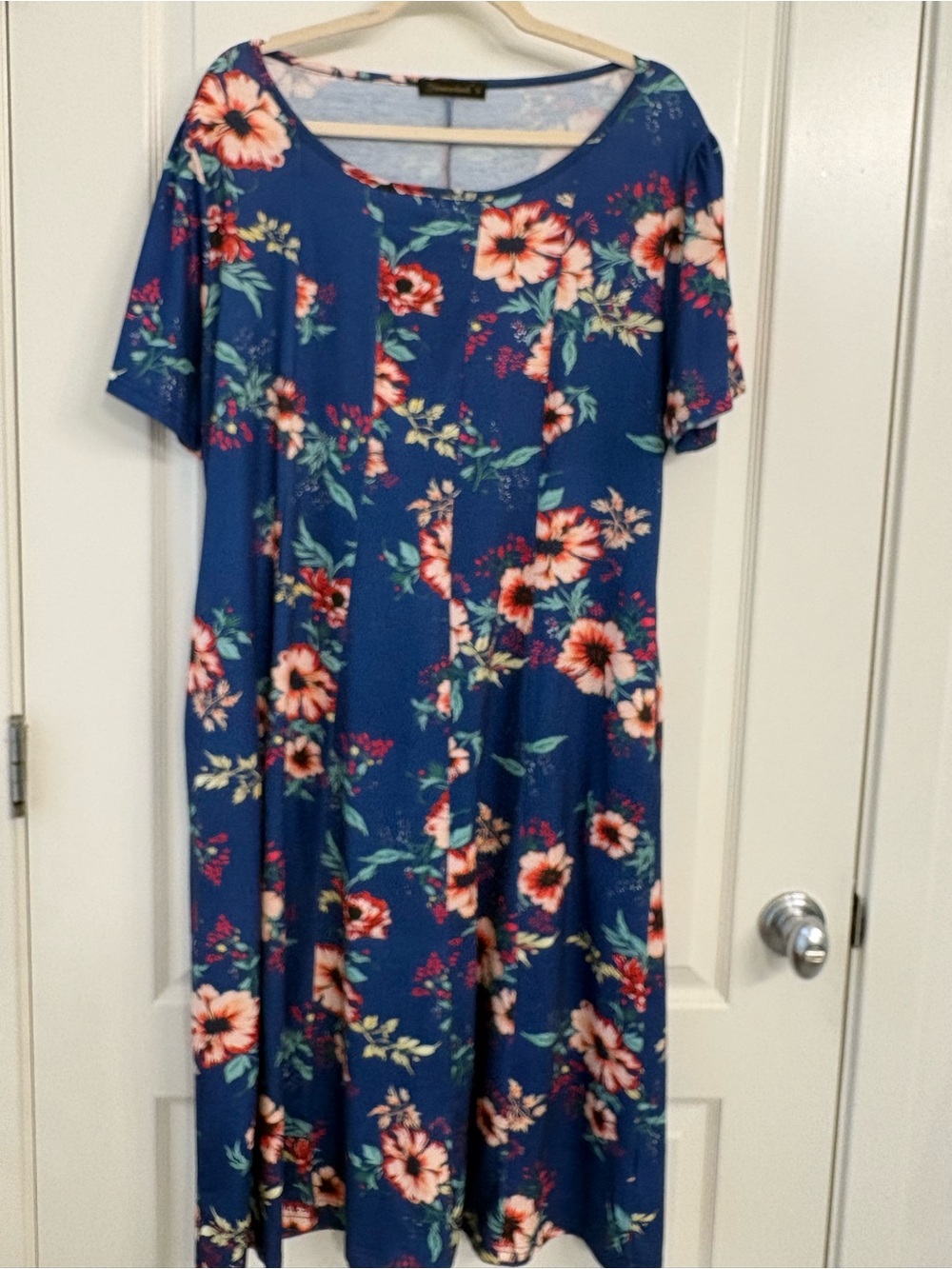Blue Floral Scoop-Neck Midi Dress with Pink Blooms
